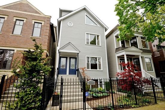 1336 W Melrose St., Chicago, IL 60657