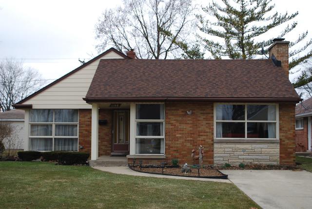 1108 Portsmouth Ave., Westchester, IL 60154