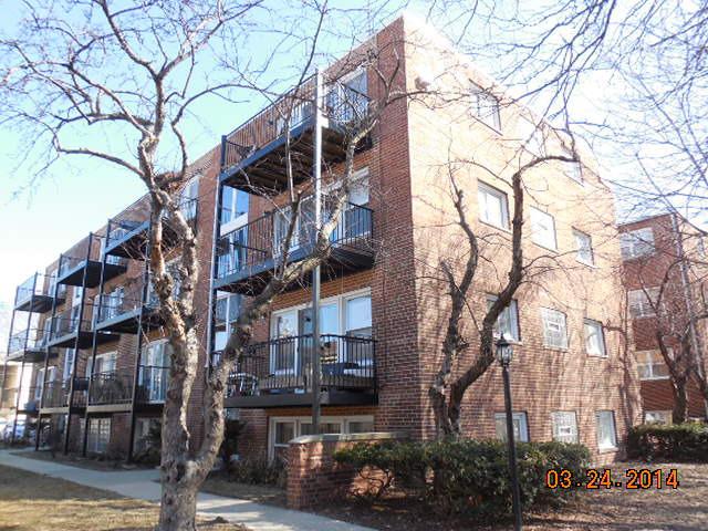 2636 W Catalpa Ave. #36, Chicago, IL 60625