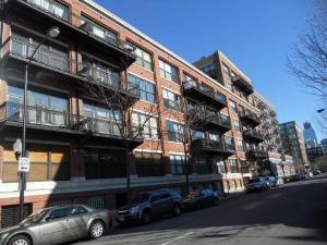 1040 W Adams St. #203, Chicago, IL 60607