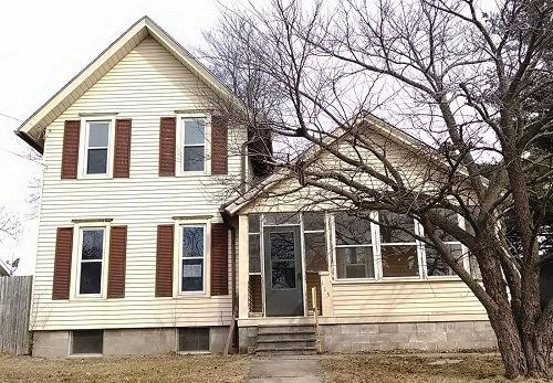 115 W Merchant St., Byron, IL 61010