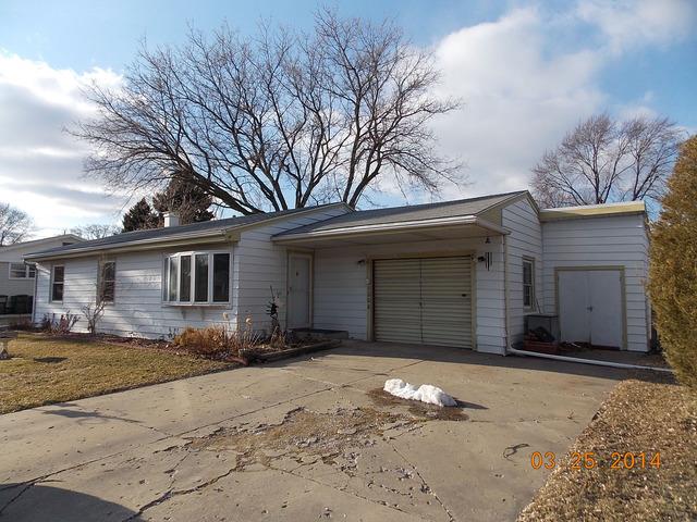 1008 Winthrop Ct., Zion, IL 60099