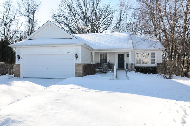 889 Mulberry Ct., Grayslake, IL 60030