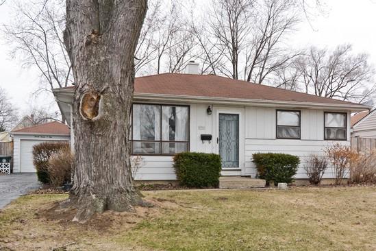 2701 Flicker Ln., Rolling Meadows, IL 60008