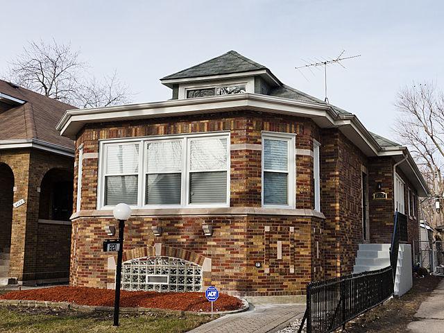 8120 S Luella Ave., Chicago, IL 60617