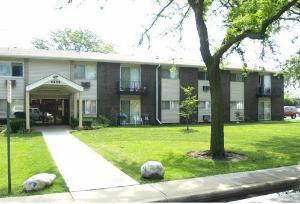 9575 N Terrace Pl. #1G, Des Plaines, IL 60016