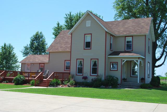 1927 Il Rt 38, Ashton, IL 61006