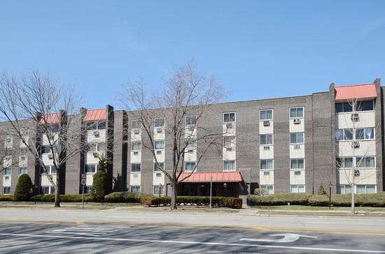 4700 Old Orchard Rd. #410, Skokie, IL 60076