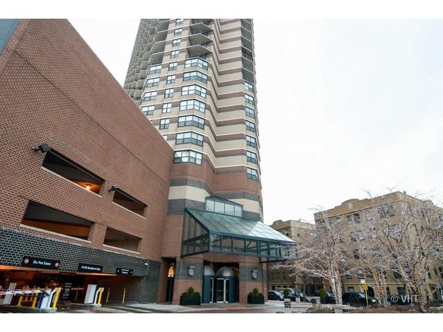 3660 N Lake Shore Dr. #2013, Chicago, IL 60613