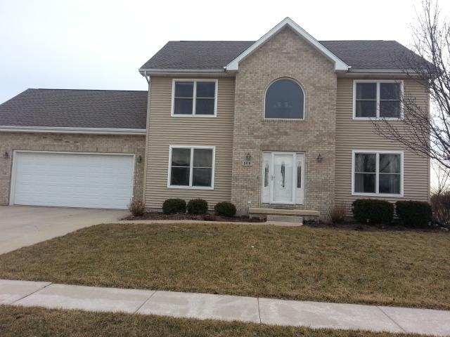 208 St. Andrews Dr., Dekalb, IL 60115