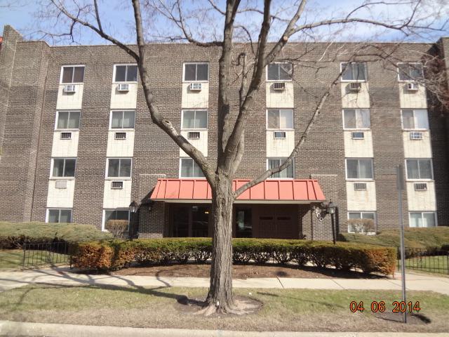 4700 Old Orchard Rd. #211, Skokie, IL 60076