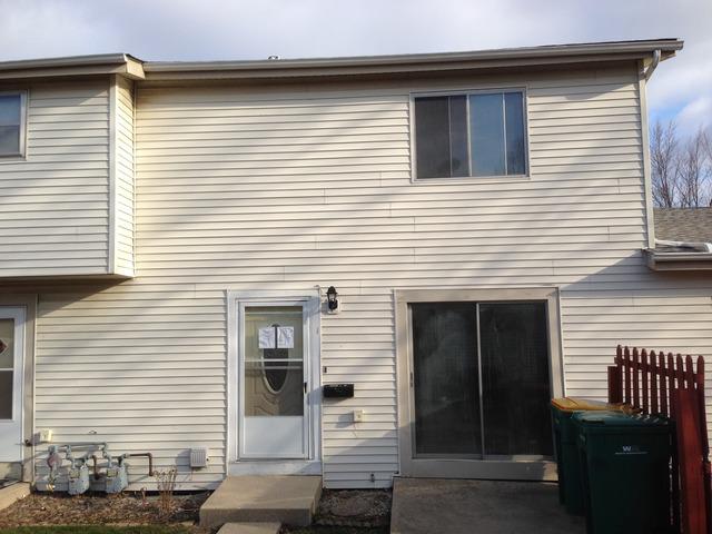 1015 Gael Dr. #B, Joliet, IL 60435