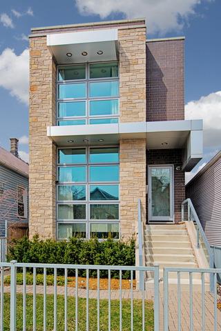 2542 W Cortland St., Chicago, IL 60647