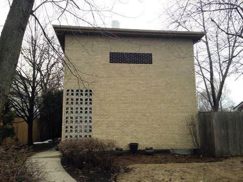 922 Dodge Ave., Evanston, IL 60202