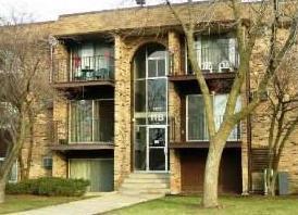 1180 Meadow Ln. #305, Hoffman Estates, IL 60169