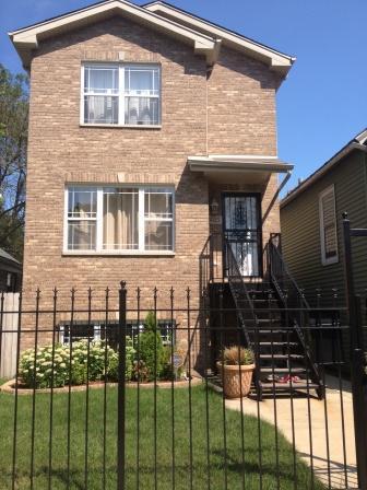 8025 S Saginaw Ave., Chicago, IL 60617