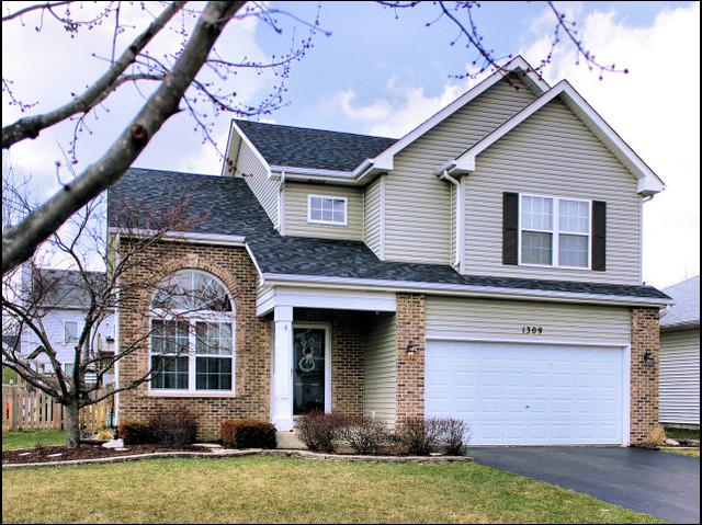 1309 Oakland Cir., North Aurora, IL 60542