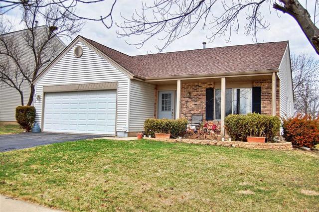 313 Southwood Cir., Streamwood, IL 60107