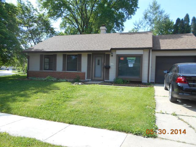 127 Crestwood Dr., Streamwood, IL 60107