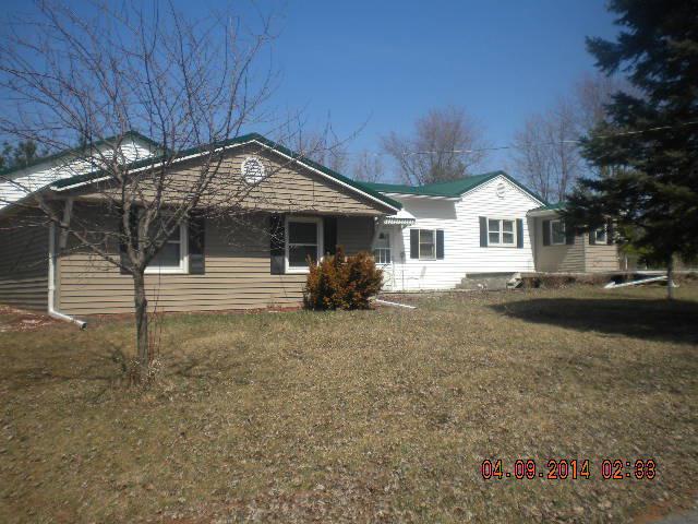 22418 E 15 St., Mineral, IL 61344
