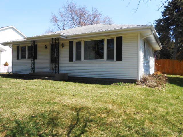 35337 Spruce St., Gurnee, IL 60031