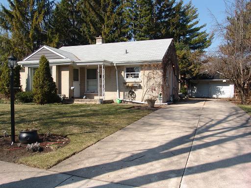 330 Nora Ave., Glenview, IL 60025