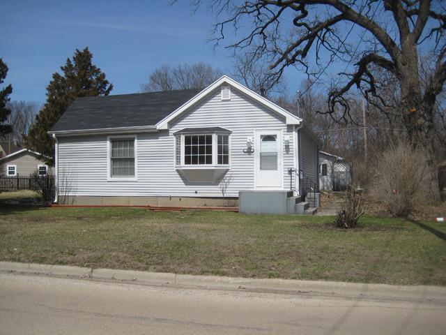 809 Commercial St., Marseilles, IL 61341