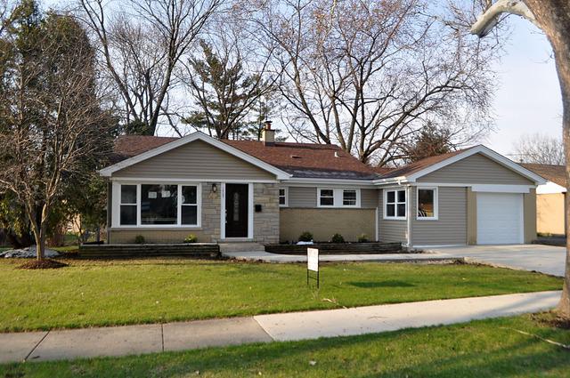 1405 W Euclid Ave., Arlington Heights, IL 60005
