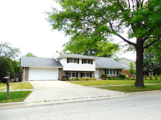 3205 W Rosemont Dr., Joliet, IL 60431