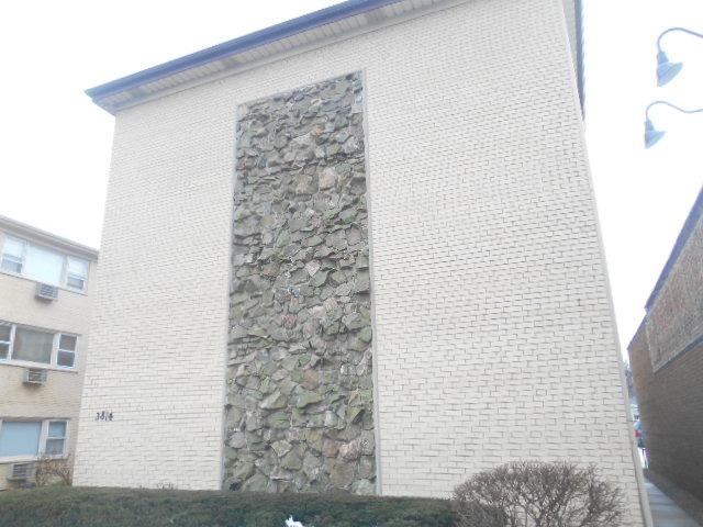 3814 N Harlem Ave. #1W, Chicago, IL 60634