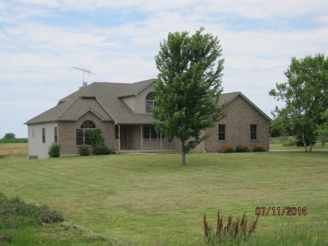 1825 Quail Hollow Rd., Steward, IL 60553