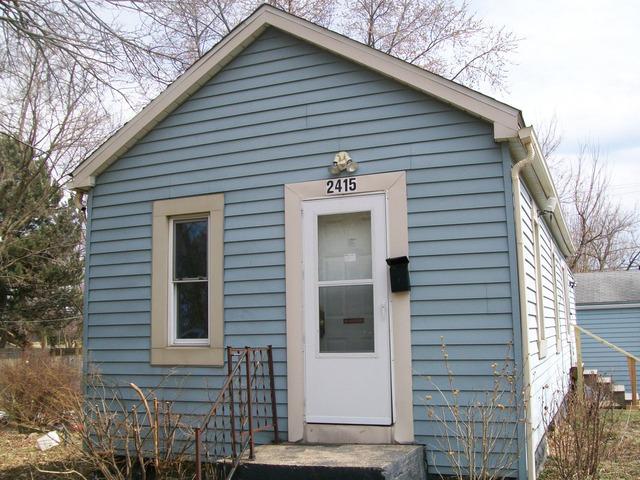 2415 Gideon Ave., Zion, IL 60099