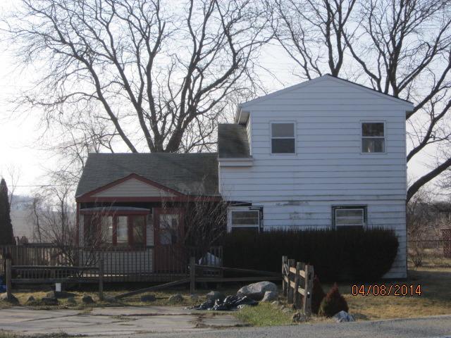 9727 Il Rte 173, Capron, IL 61012