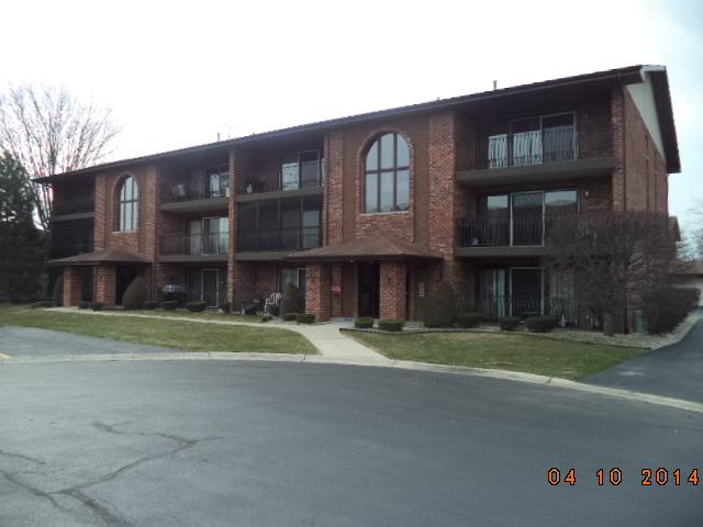 8207 Millstone Dr. #3A, Palos Hills, IL 60465