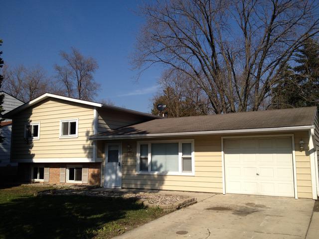 206 Seabury Rd., Bolingbrook, IL 60440
