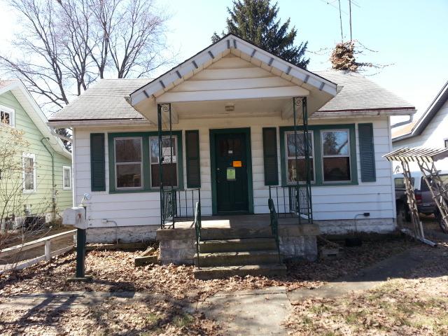 33 Clairmont St., Joliet, IL 60433