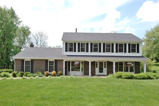 21376 N Crestview Dr., Barrington, IL 60010