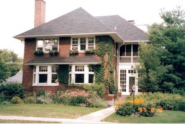 237 S Spring Ave., La Grange, IL 60525