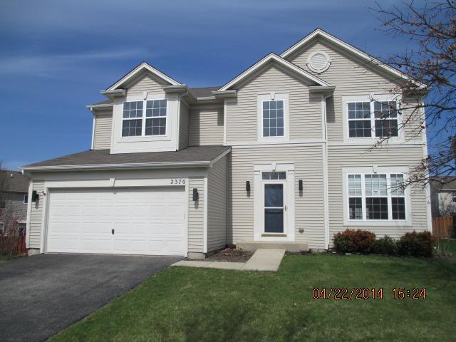 2370 Castle Pines Ln., Aurora, IL 60503