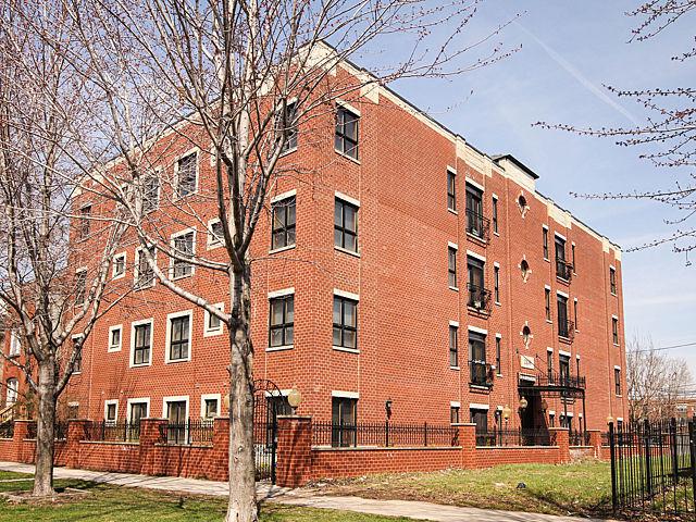 2136 W Monroe St. #401, Chicago, IL 60612