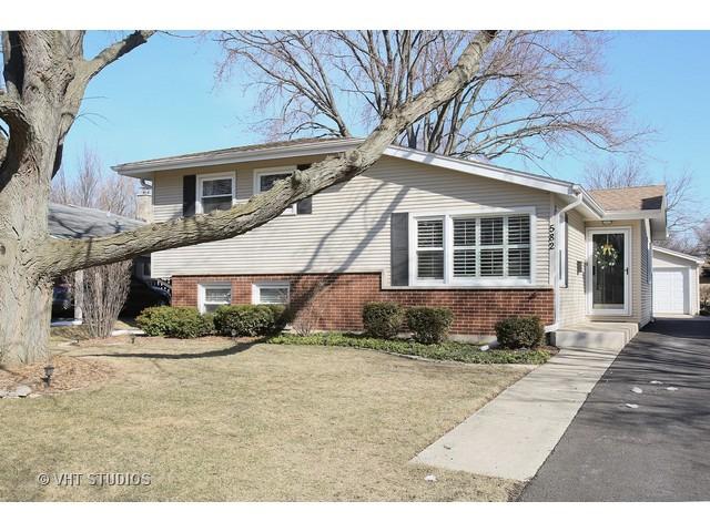582 Coolidge Ave., Glen Ellyn, IL 60137