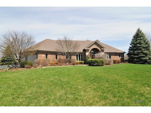 3718 Sutton Woods Dr., Crystal Lake, IL 60012