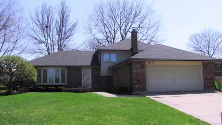 1707 Monmouth Pl., Downers Grove, IL 60516