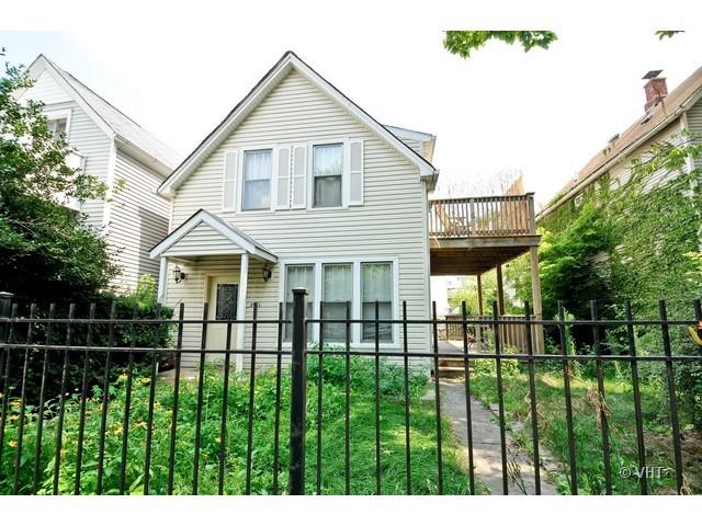 2931 N Rockwell St., Chicago, IL 60618