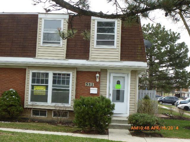 551 Manor Cir., Schaumburg, IL 60194