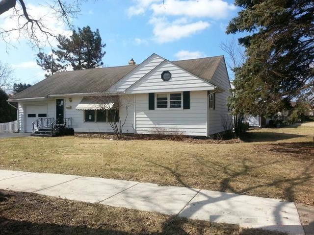 505 Calvin Park, Rockford, IL 61108