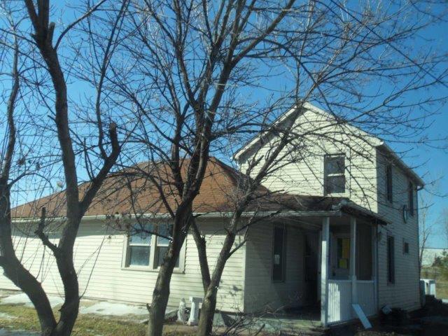 1137 Maple St., Aurora, IL 60506