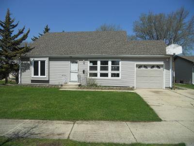 1923 Ashwood Ln., Aurora, IL 60506