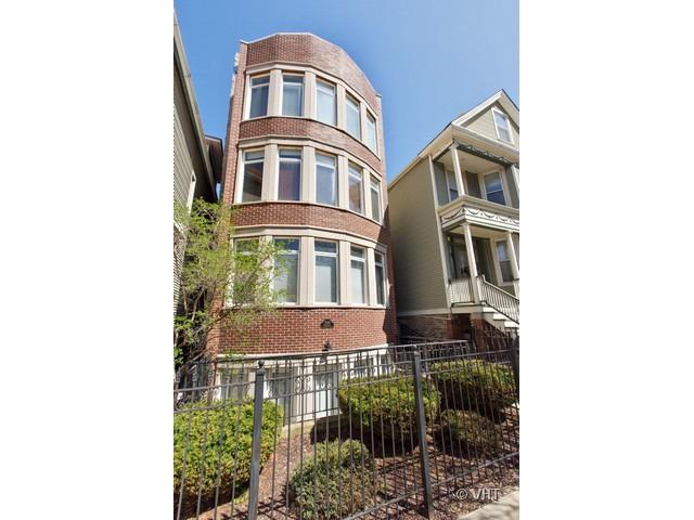 1954 W Henderson St. #2, Chicago, IL 60657