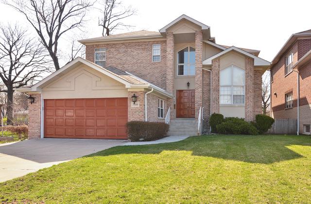 7920 Park Ave., Skokie, IL 60077